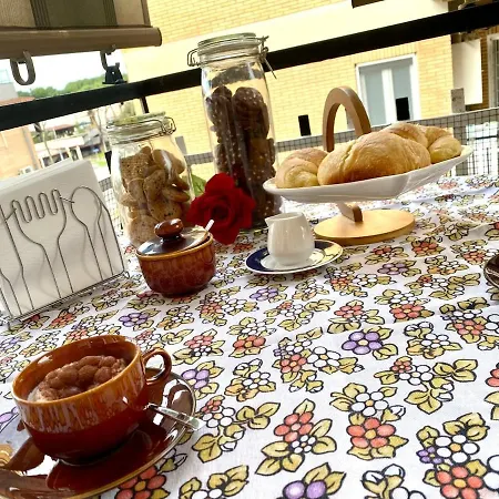 아파트 Dimora Romana A Torrevecchia *